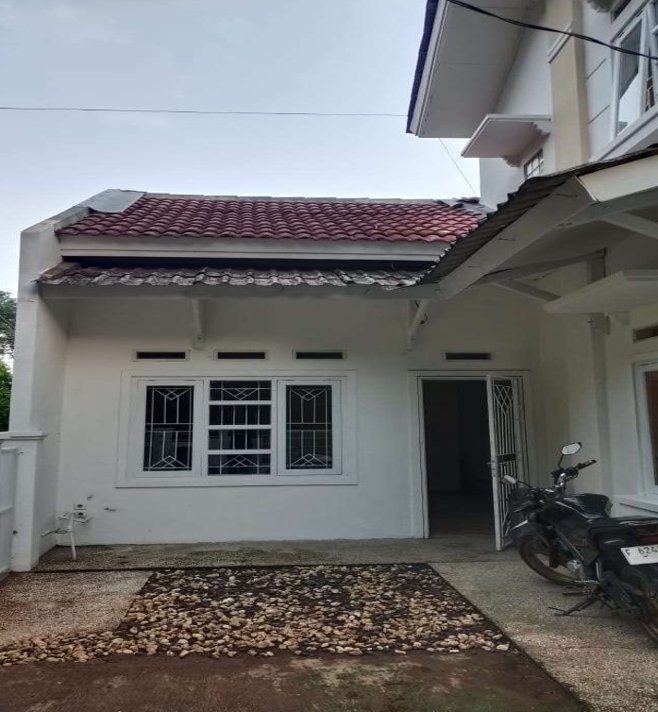 RUMAH HOOK AREA KOMERSIL, LT 138 M2,GRIYA BUKIT JAYA BLOK H9, GN PUTRI - Foto 3