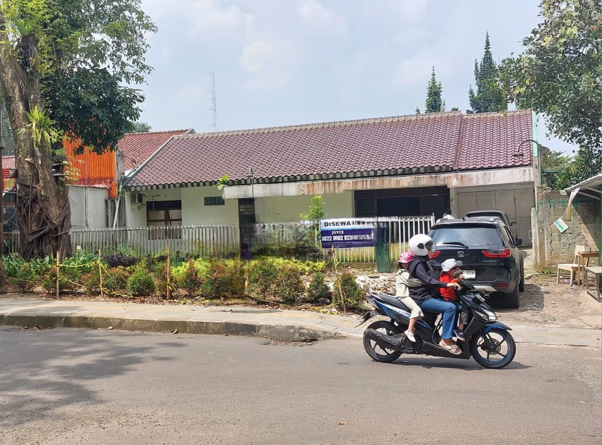 Rumah Nyaman & Strategis di Babakan Bogor Tengah