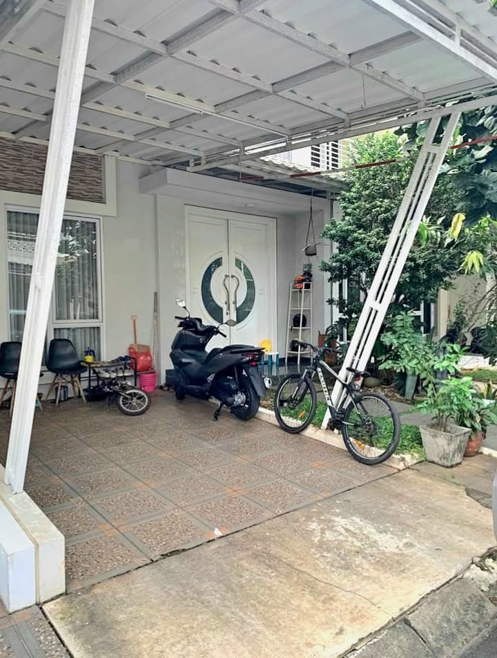 Rumah Cantik Estetik Siap Huni dekat Stasiun Sudimara di Ciputat, Tangerang Selatan - Foto 3