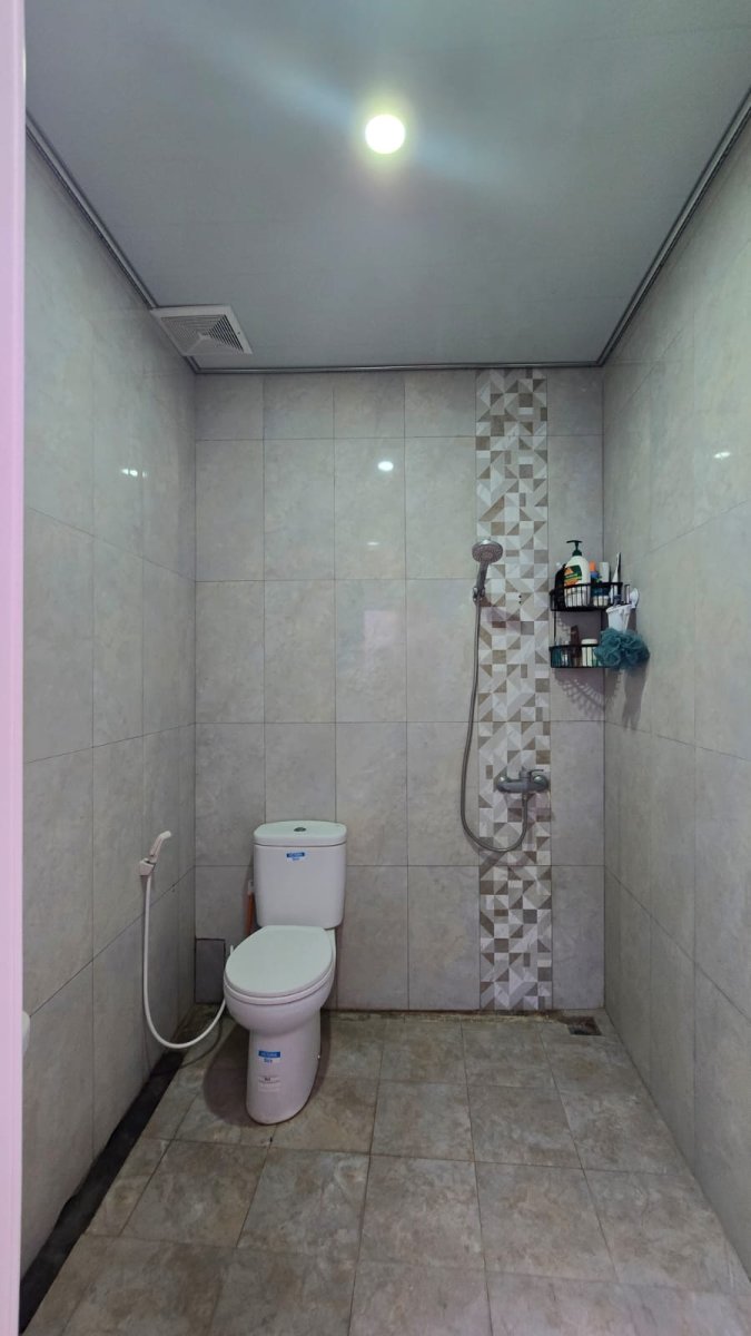 Dijual Rumah Bagus Mewah Siap Pakai di Mojosongo Jebres Solo - Foto 8