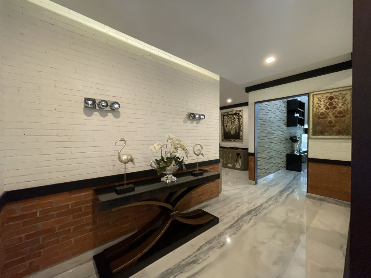 Dijual Rumah Mewah Rasa Villa Aesthetic di Rancamaya Bogor – View Gunung Salak, Semi Furnished, Lingkungan Elite & Nyaman - Foto 3