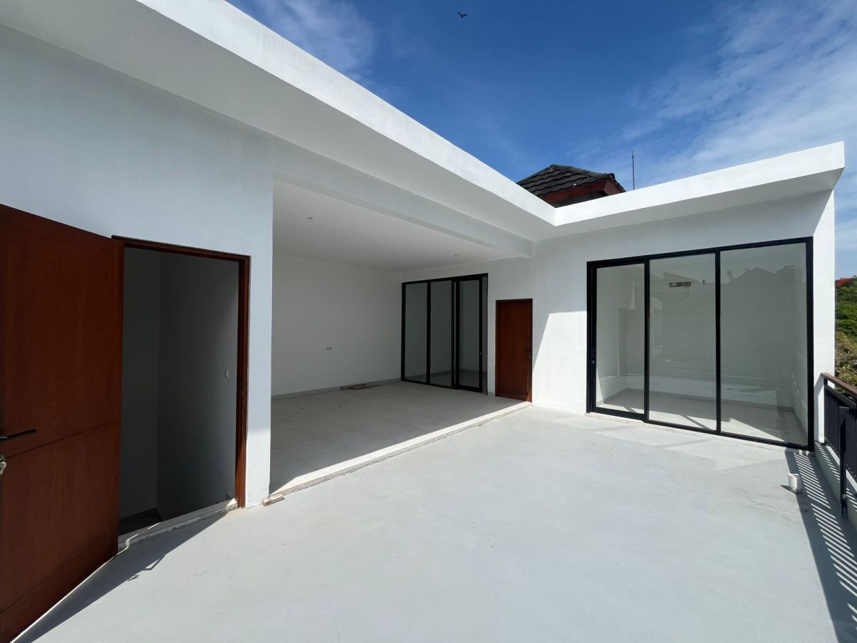 Jungle View Villa Eksklusif di Cluster Elite Nusa Dua