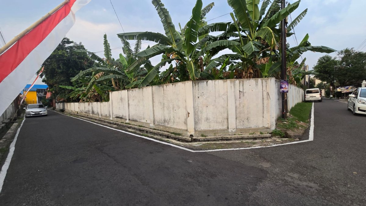 Tanah Bagus Siap Bangun Dekat Jalan Raya Utama di Pajang, Laweyan, Solo. Cocok untuk Rumah Tinggal, Townhouse, Ruang Usaha, Kantor, atau Kost Elite. - Foto 13