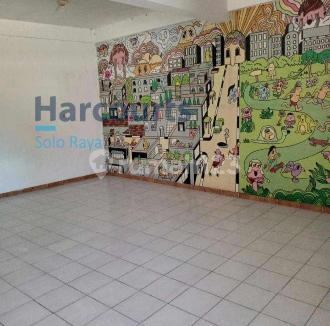 Dijual Ruko Bagus Strategis Dekat Balai Kota & Jalan Slamet Riyadi Solo - Foto 2