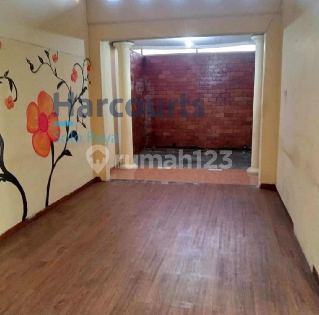 Dijual Ruko Bagus Strategis Dekat Balai Kota & Jalan Slamet Riyadi Solo - Foto 3