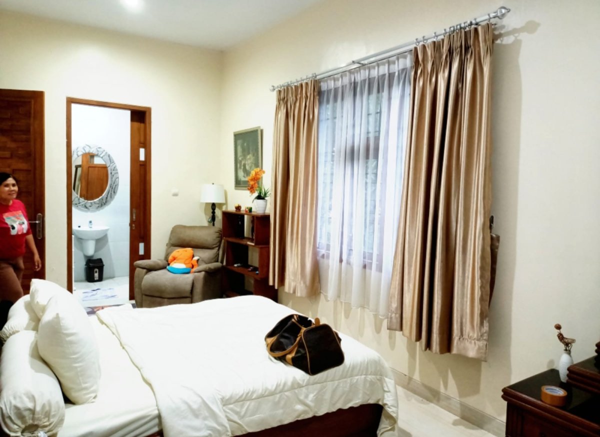 Dijual Rumah Bagus 2 Lantai Semi Furnished Siap Huni di Jajar - Foto 6