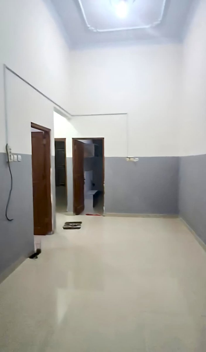 Dijual Rumah Bagus, Lokasi : Cluster Elite di Gentan, Solo - Foto 3