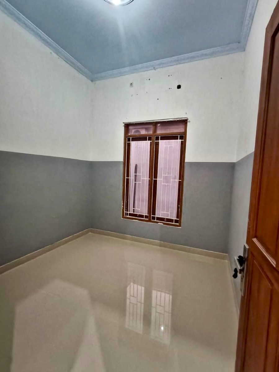 Dijual Rumah Bagus, Lokasi : Cluster Elite di Gentan, Solo - Foto 4