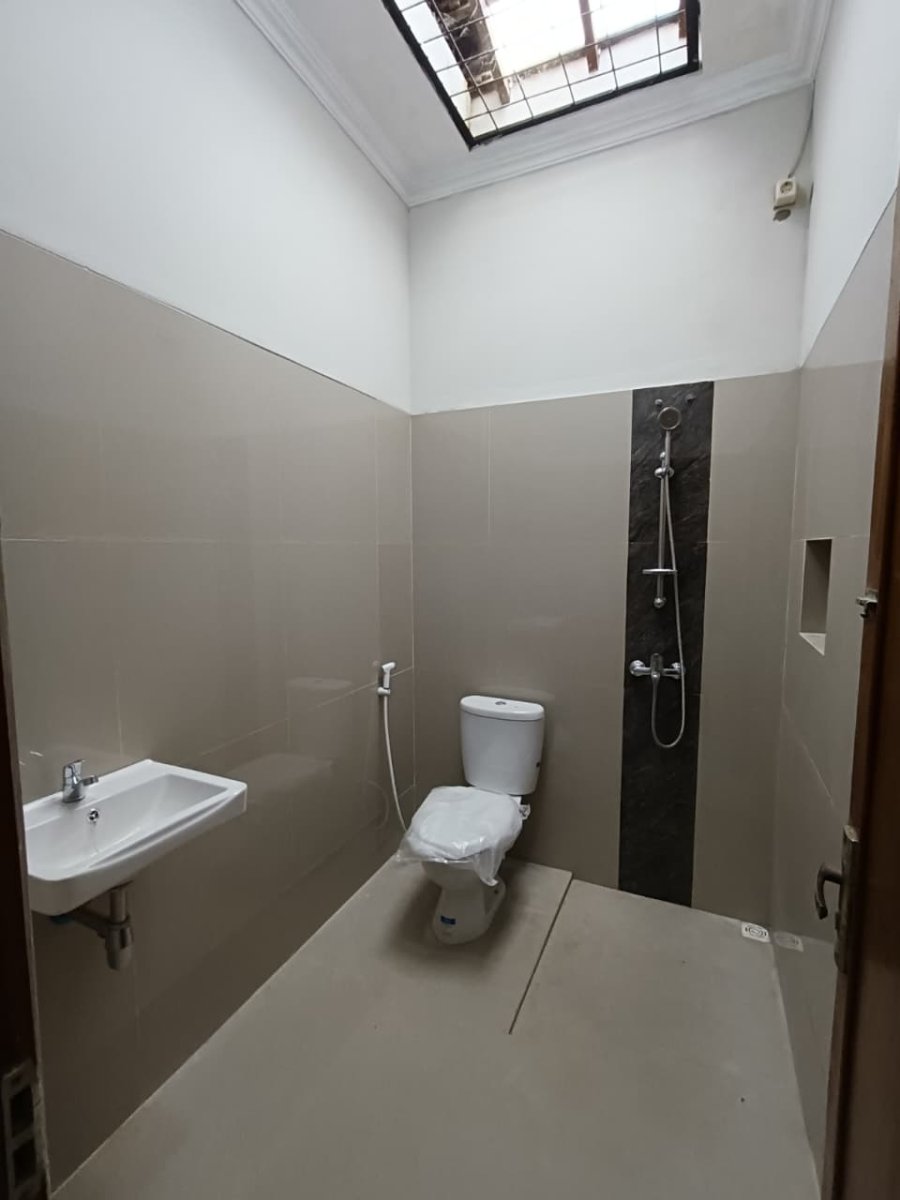 Dijual Rumah Bagus Siap Huni, Lokasi : Perumahan di Plesungan, Mojosongo, Solo - Foto 6