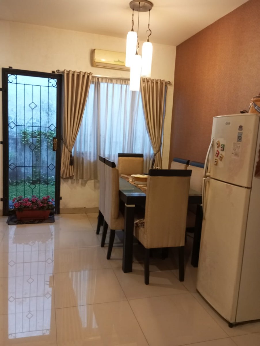 Dijual rumah di jl nusa jaya dekat stasiun Pondok Ranji Bintaro - Foto 4
