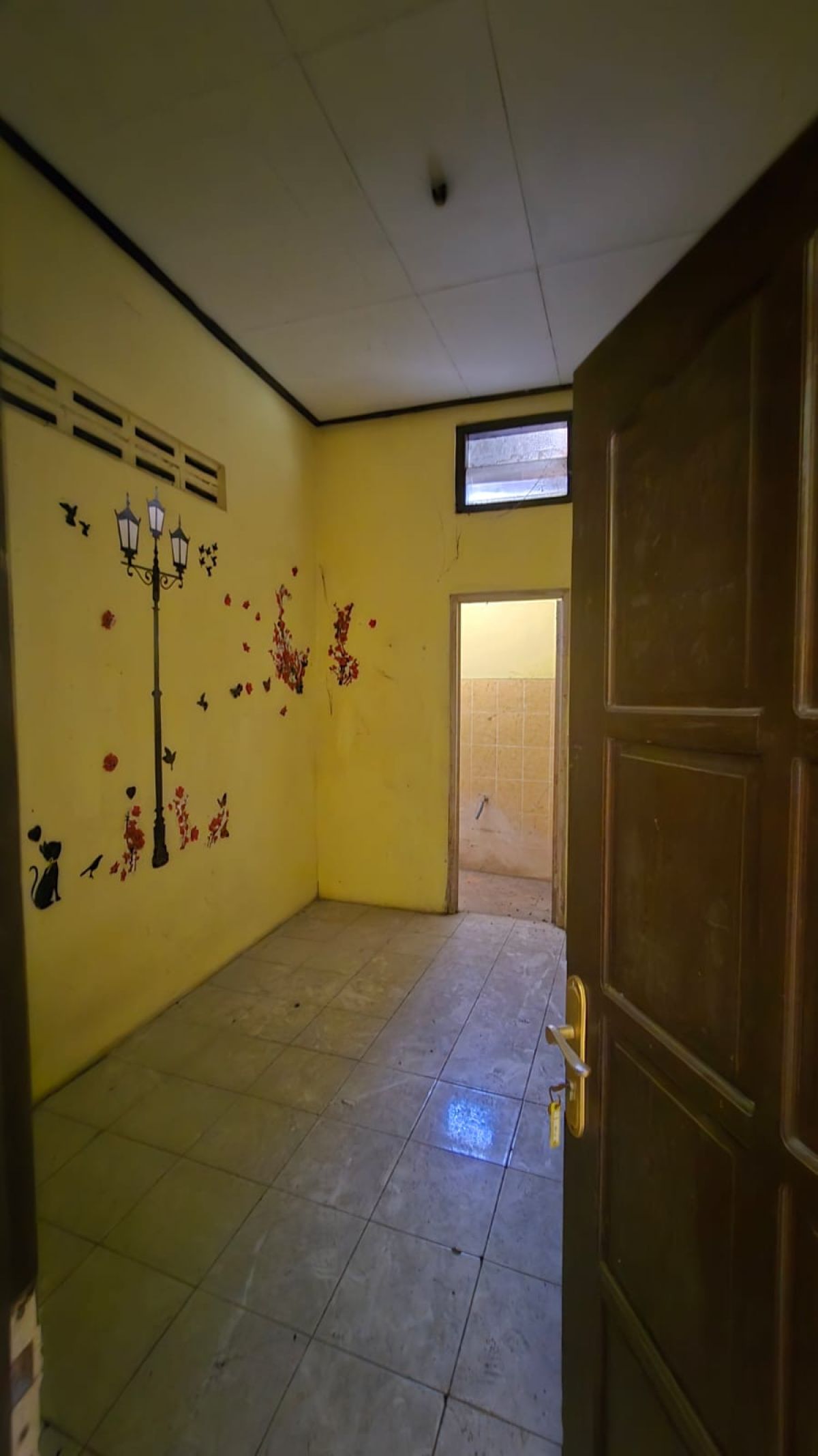 Disewakan Ruang Usaha Perlu Renovasi Siap Pakai, Dekat Solo Safari dan Kampus UNS Jebres Solo - Foto 3