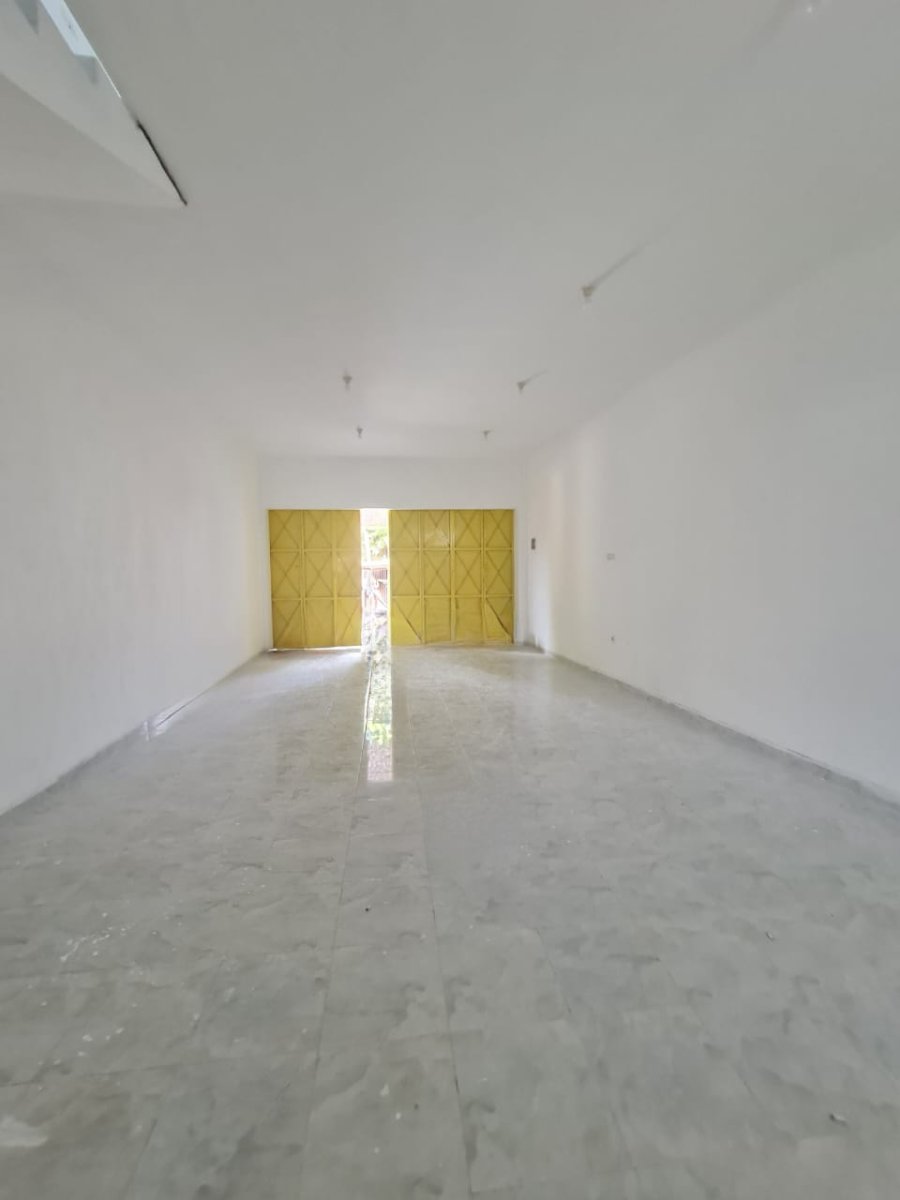 Disewakan Ruko Strategis Pinggir Jalan RE Martadinata Jebres Solo, Depan Pasar Tanggul - Foto 3