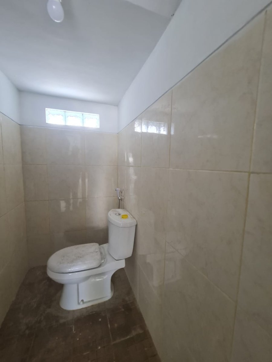 Disewakan Ruko Strategis Pinggir Jalan RE Martadinata Jebres Solo, Depan Pasar Tanggul - Foto 9