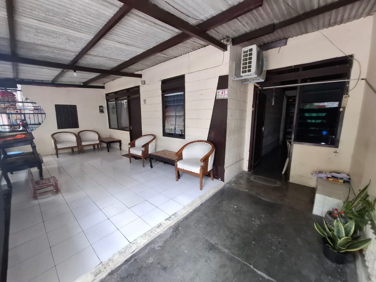 Dijual Rumah Siap Huni di Perumahan di Mojosongo, Solo - Foto 4