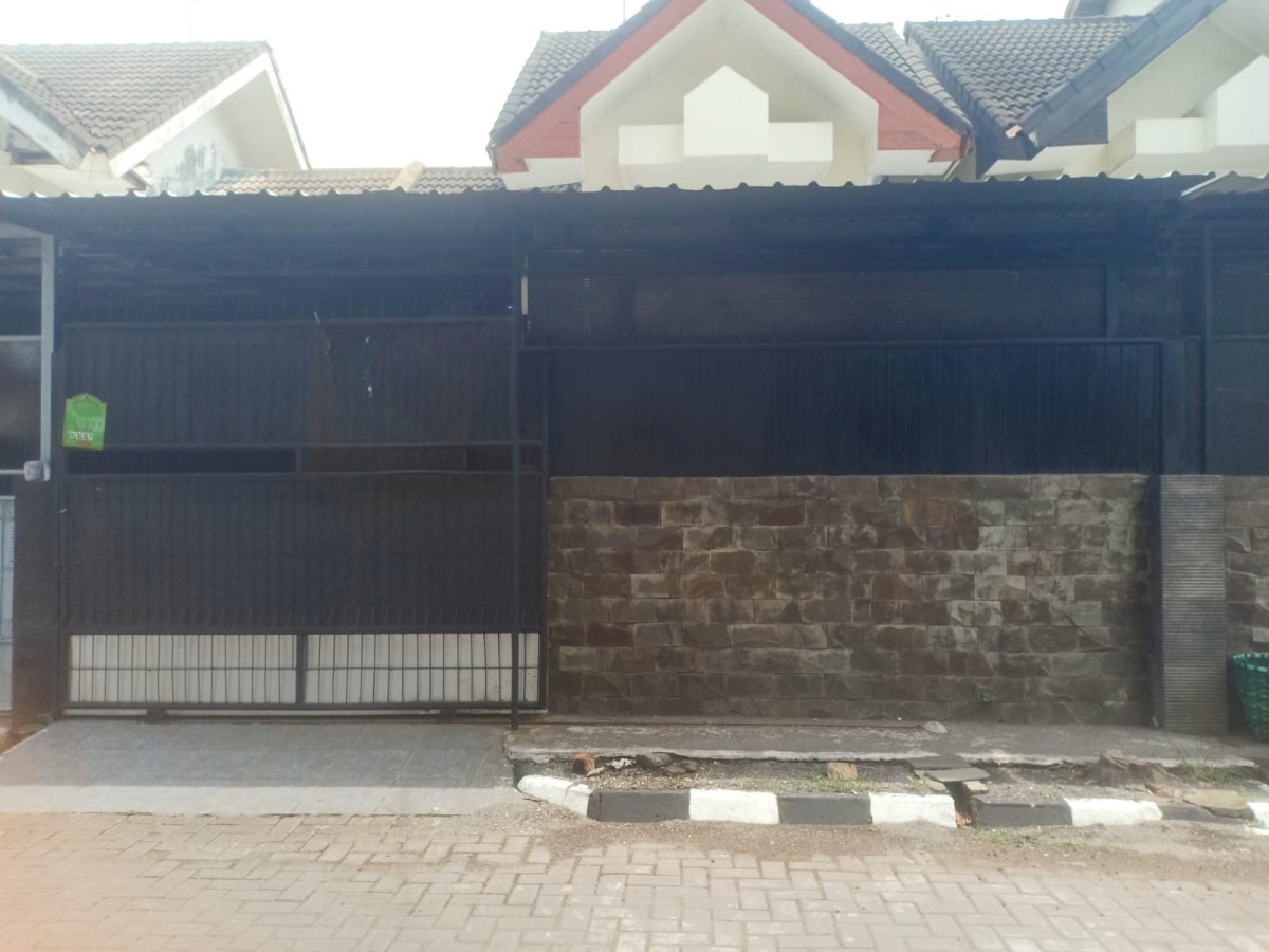 Rumah Siap Pakai, Lokasi : Perumahan Gedangan, Grogol, Solo Baru