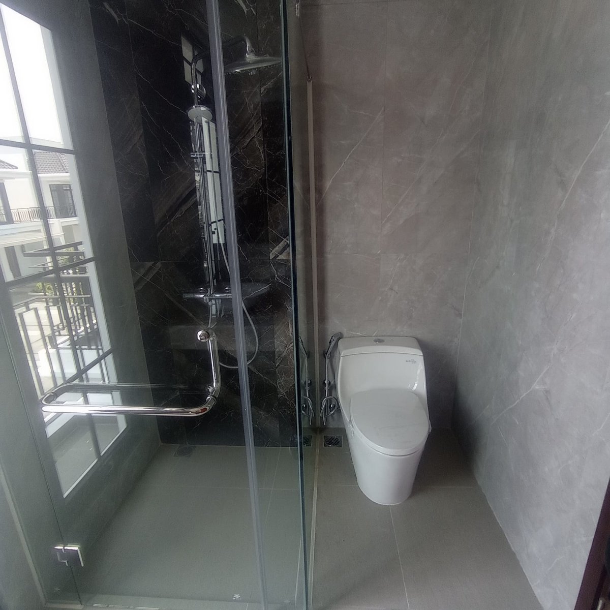 Rumah Cantik di Rosewood Summarecon Bogor – Cluster Premium & Nyaman - Foto 9