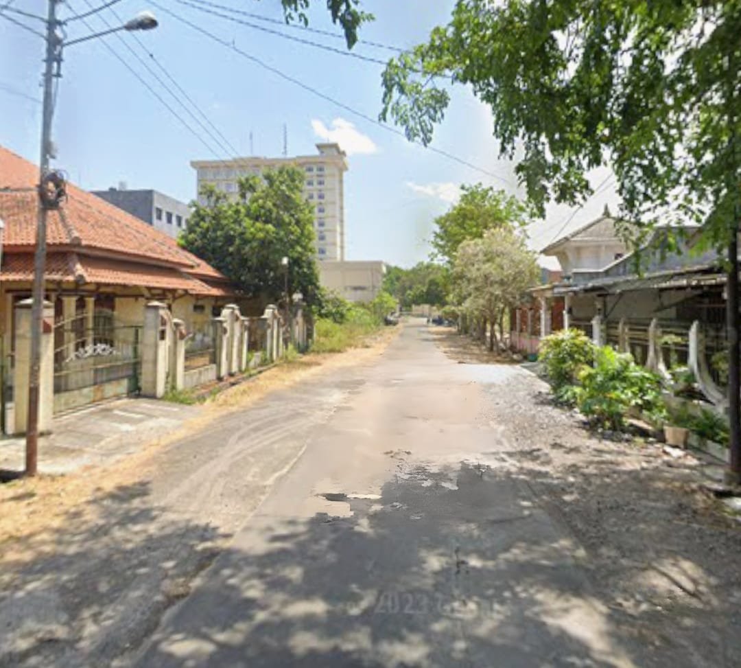 Dijual Rumah Siap Pakai Hitung Tanah, Lokasi : Solo Baru, Solo - Foto 5