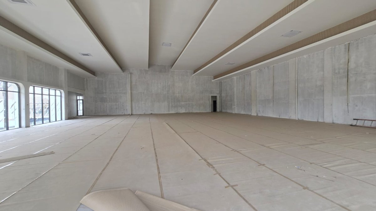 Disewakan Ruang Usaha Strategis Jalan Adi Sucipto Kerten, Laweyan, Solo - Foto 3