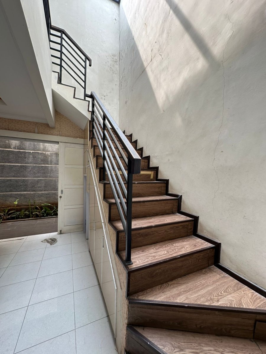 Dijual rumah di Camar Bintaro dekat akses ke Pondok Indah - Foto 10