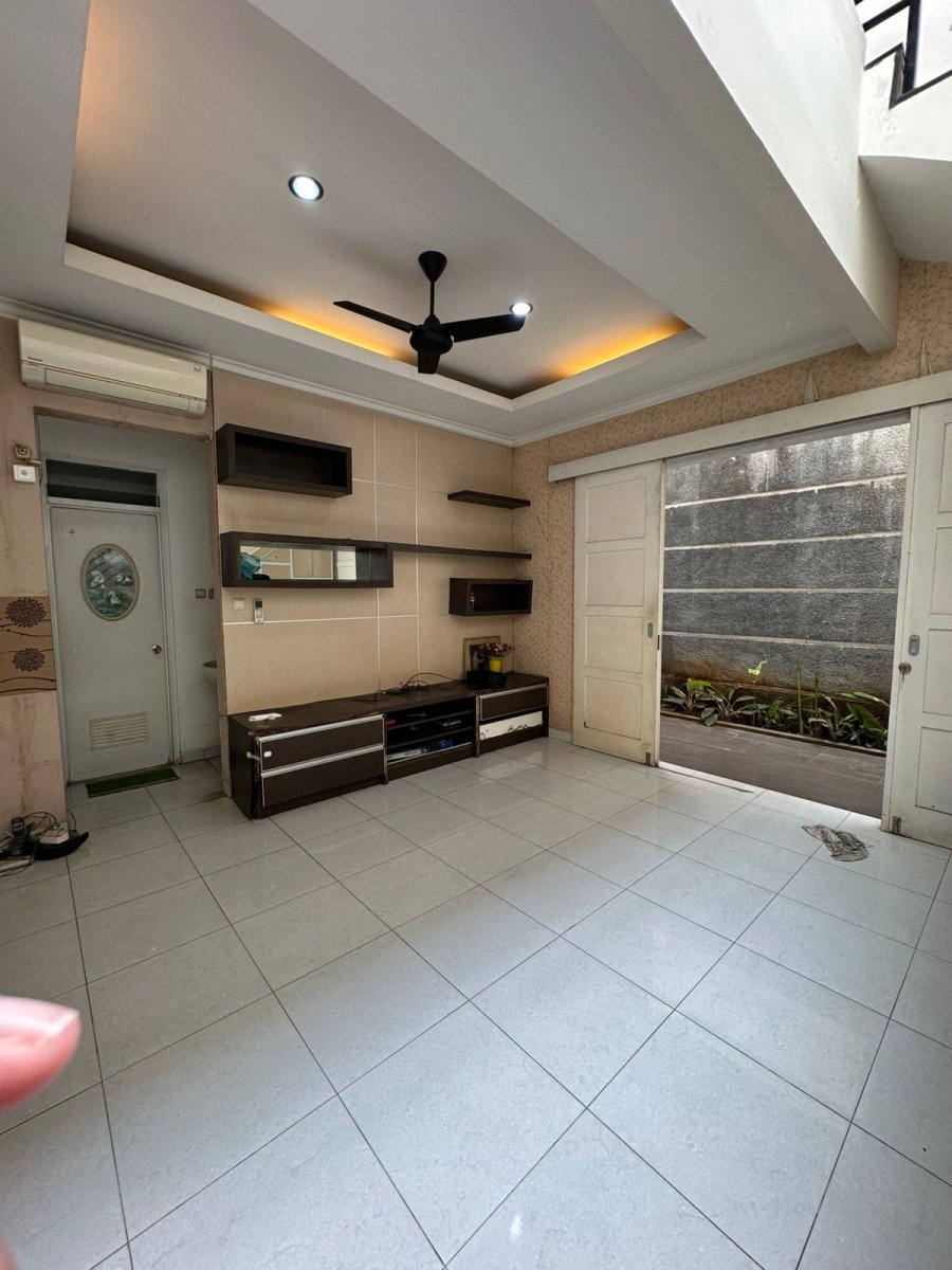 Dijual rumah di Camar Bintaro dekat akses ke Pondok Indah - Foto 12
