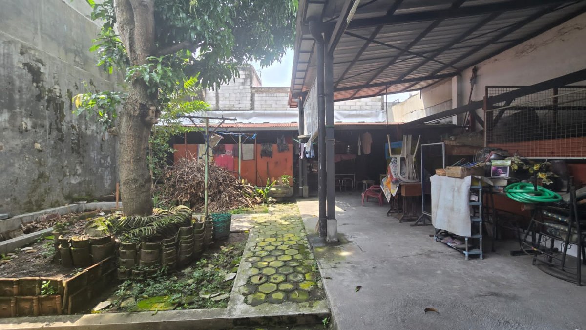 Rumah Hitung Tanah Pusat Kota Dekat Slamet Riyadi Gladag Solo, Cocok Dibangun Ruang Usaha dan Rumah Tinggal - Foto 5
