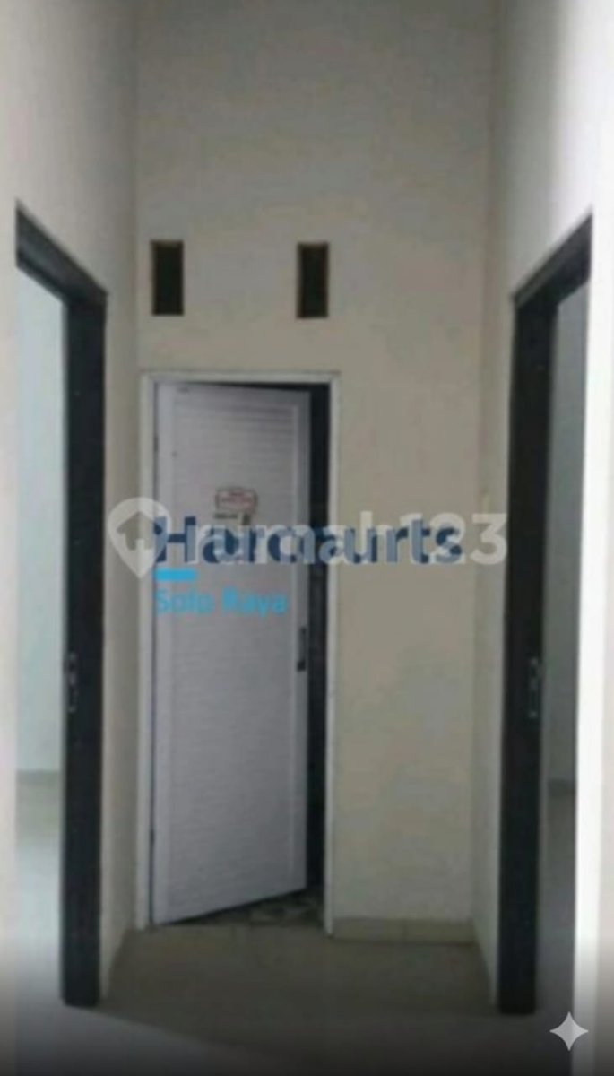 Disewakan Rumah Bagus Bersih Terawat Siap Huni di Cluster di Mojosongo, Solo - Foto 3