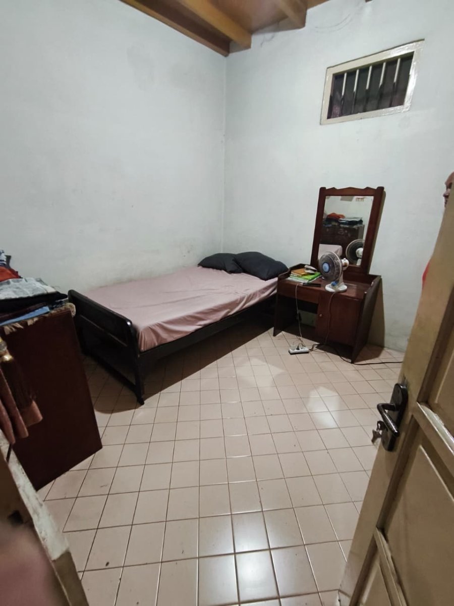 Tanah Dapat Bonus Rumah Strategis Pinggir Jalan Raya Nusukan, Banjarsari, Solo - Foto 3