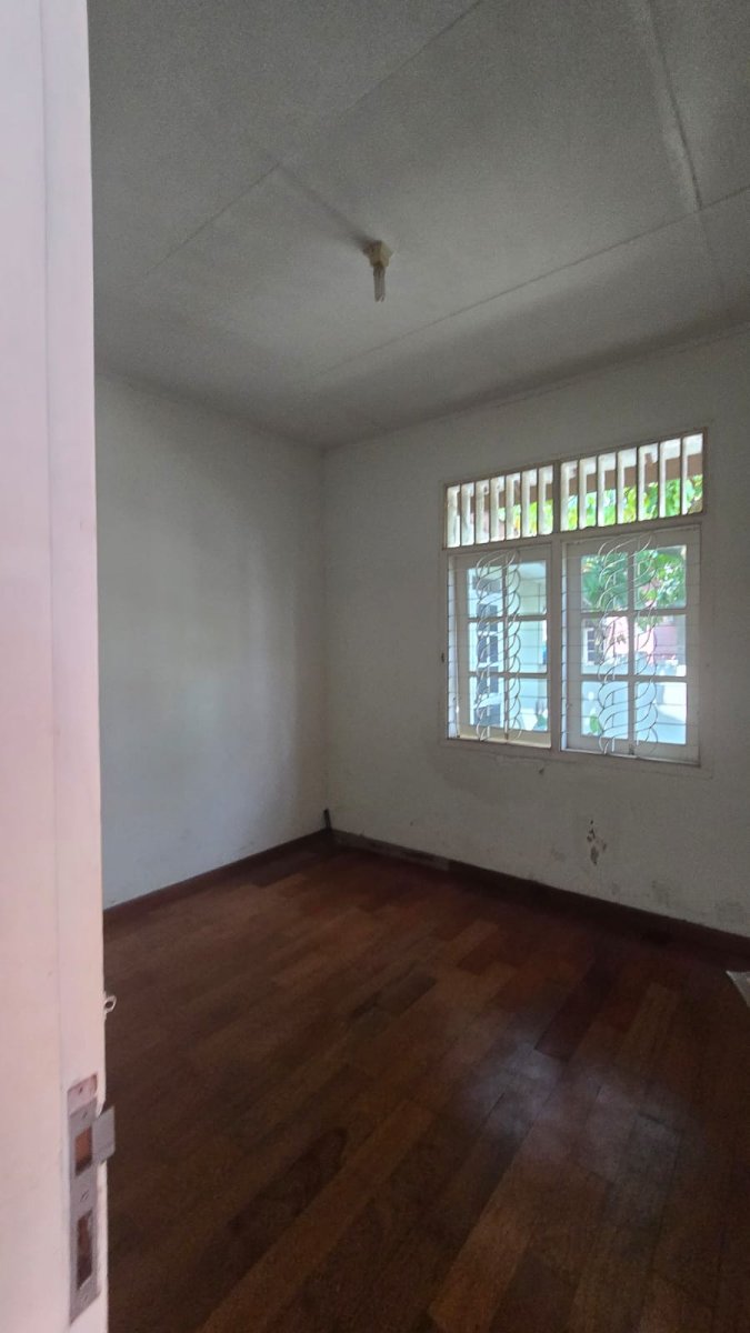 Rumah Murah Siap Pakai Lokasi Bagus di Perumahan Grogol Indah Solo Baru, Dekat Solo Baru - Foto 3