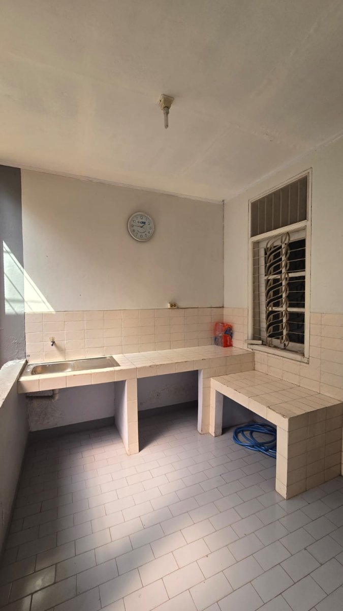 Rumah Murah Siap Pakai Lokasi Bagus di Perumahan Grogol Indah Solo Baru, Dekat Solo Baru - Foto 4