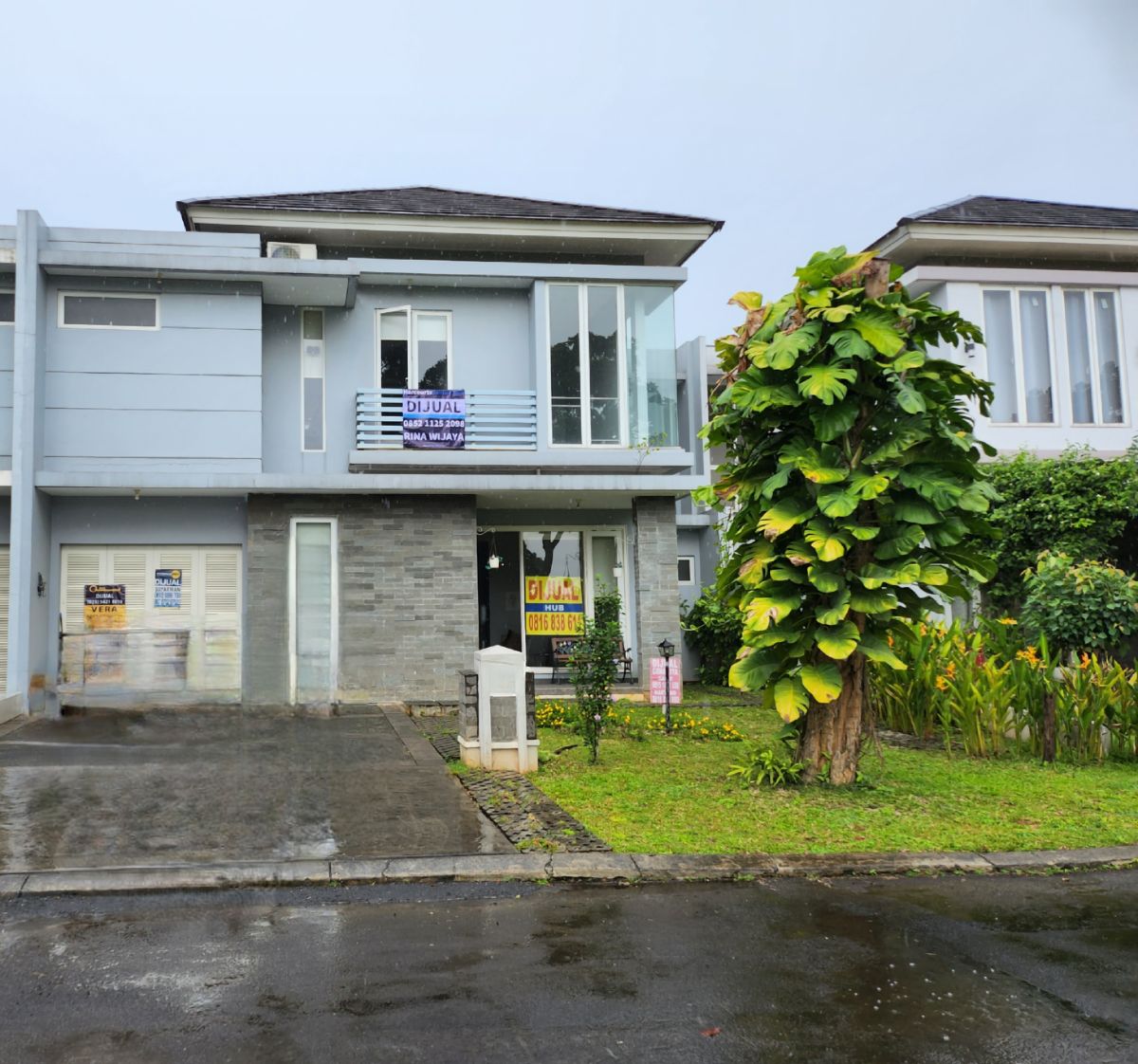 Jual rumah bagus 2 lantai di Suvarna Sutra  Tangerang - Foto 2