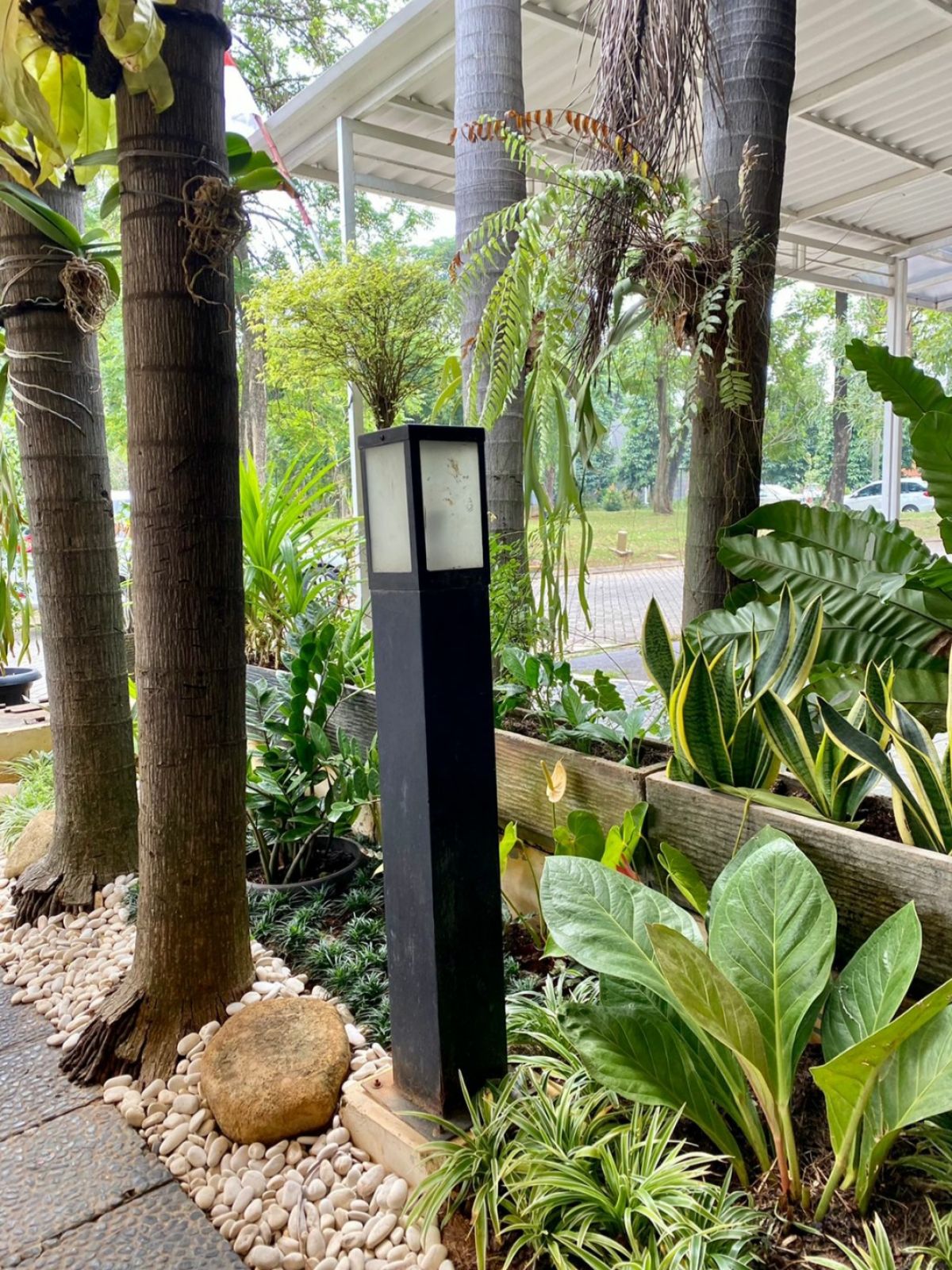 Jual rumah di Puri Botanical Residence,  Jakarta Barat - Foto 2