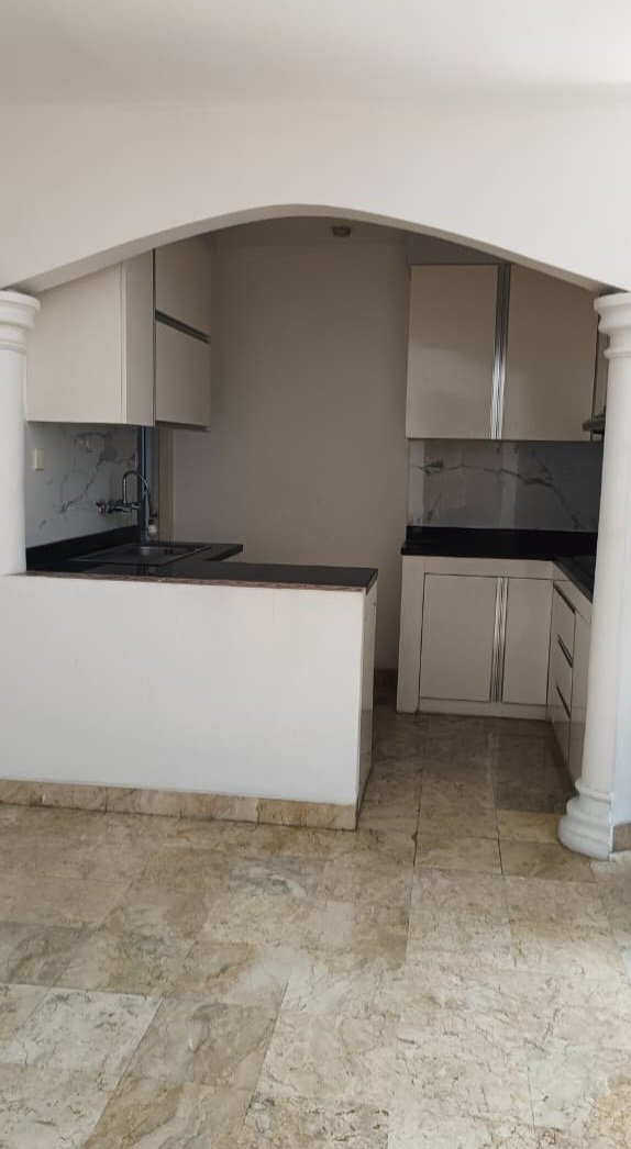 Disewa Beverly Tower Kondominium , Jakarta Selatan - Foto 2