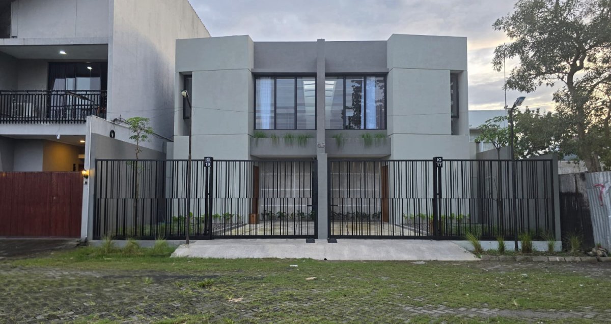 Dijual Rumah Baru Modern Minimalis di Perumahan Dekat Pakuwon Mall Solo Baru