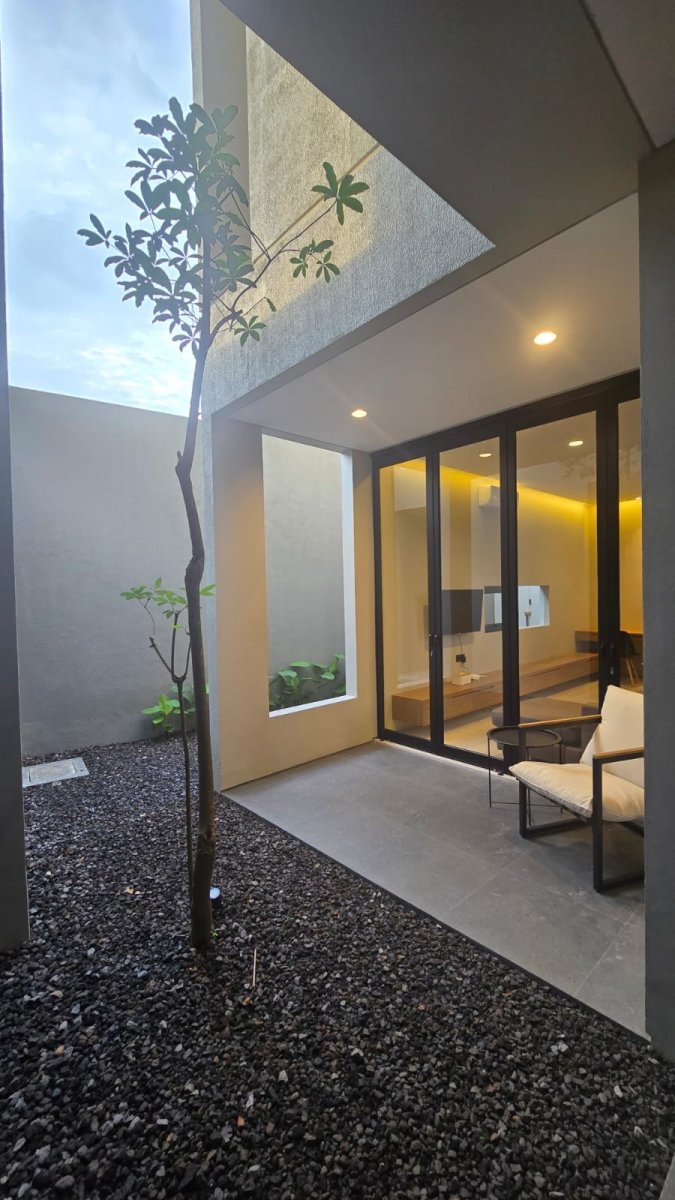 Dijual Rumah Baru Modern Minimalis di Perumahan Dekat Pakuwon Mall Solo Baru - Foto 4