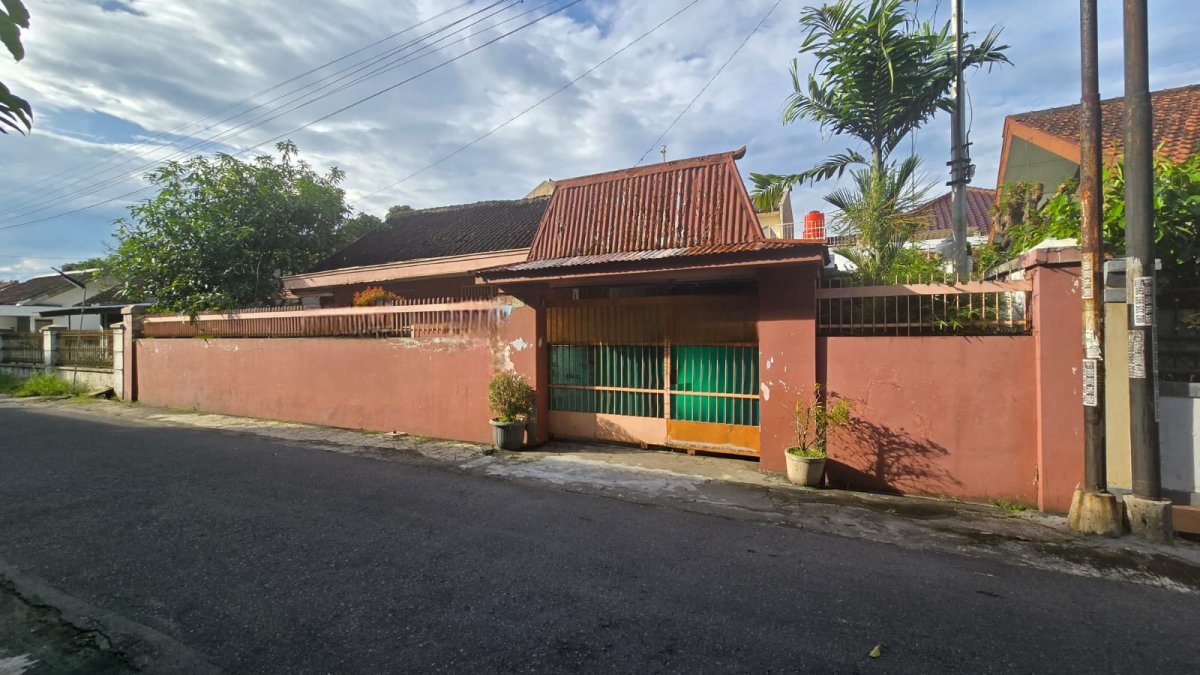 Tanah Murah Strategis Bentuk Kotak Istimewa di Karangasem, Laweyan, Solo - Foto 2