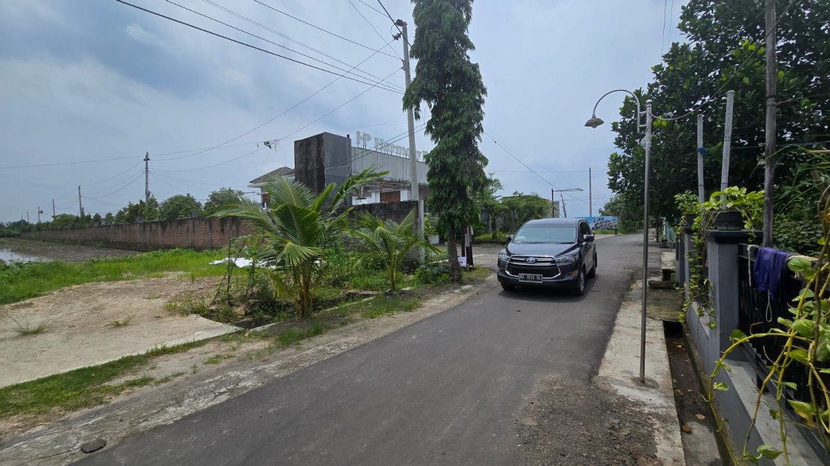 Tanah Murah Siap di Kavling Dekat Luwes Palur di Mojolaban, Dekat Kawasan Perumahan - Foto 2