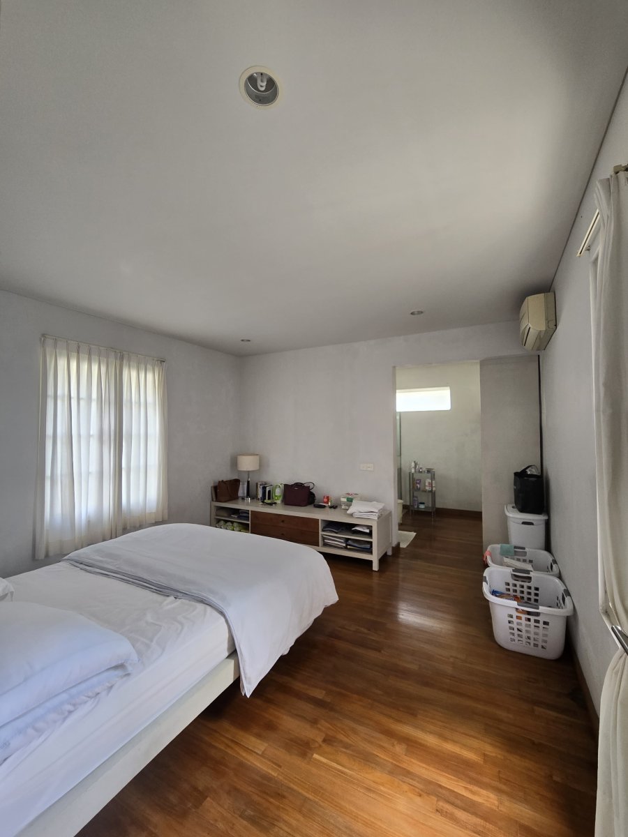 Rumah Mewah Exclusive Dengan Kolam Renang di Perumahan Elite Lor In Residence Colomadu Solo - Foto 2