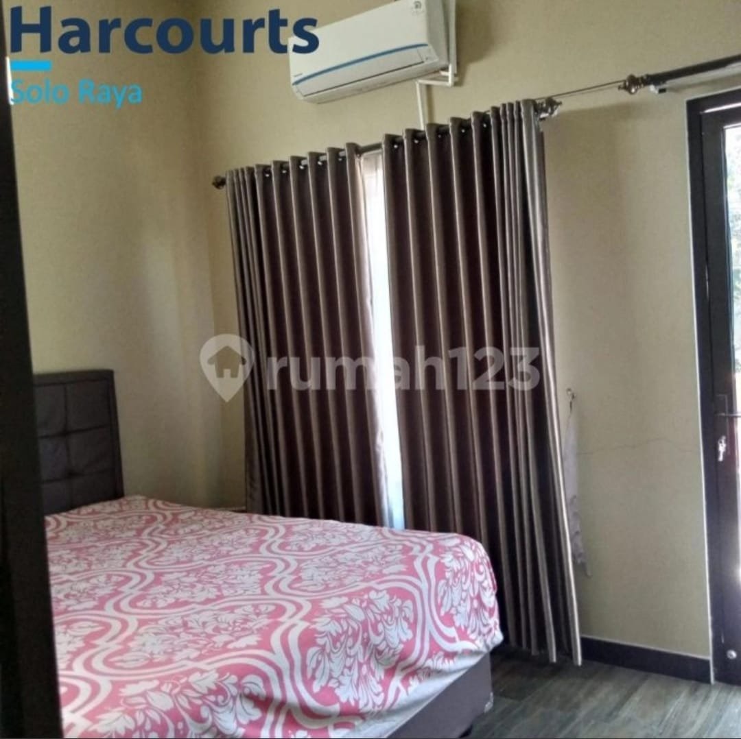 Ruko Bagus 1,5 Lantai Siap Pakai Dekat Pintu Tol Gondangrejo, Solo, Cocok untuk berbagai usaha - Foto 4