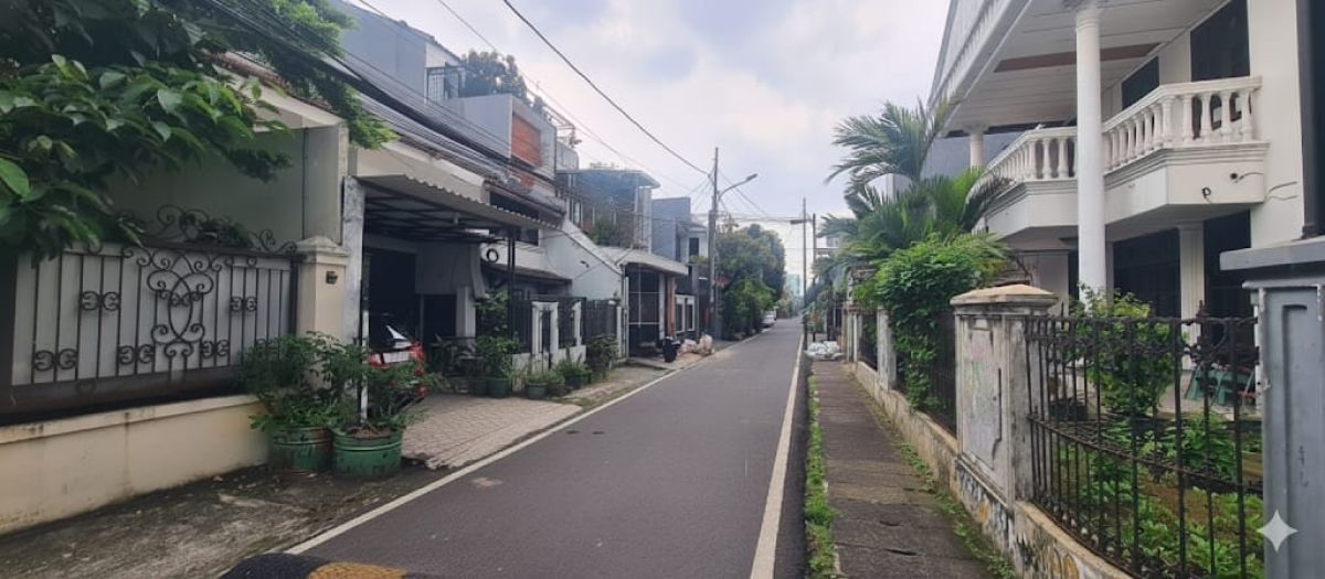 JUAL CEPAT, RUMAH STRATEGIS, LT 198 M2, JL CEMPAKA PUTIH BARAT XIX, JAKARTA PUSAT - Foto 7