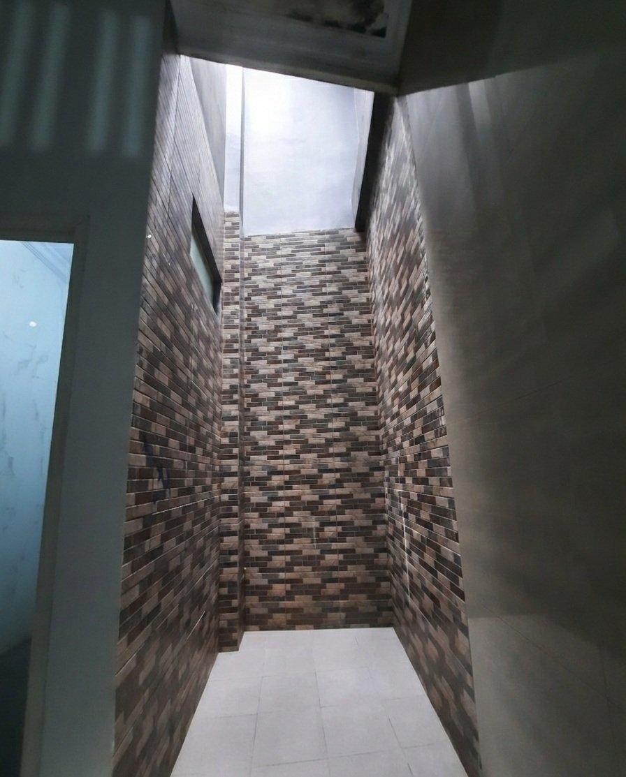 SEWA RUMAH 2 LANTAI 135 JUTA/TAHUN BEBAS BANJIR CONDET JAKARTA TIMUR - Foto 5