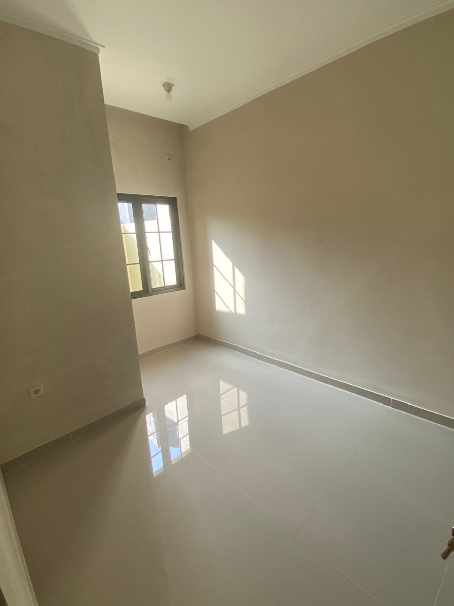 Rumah Nyaman di Taman Venesia - Foto 3