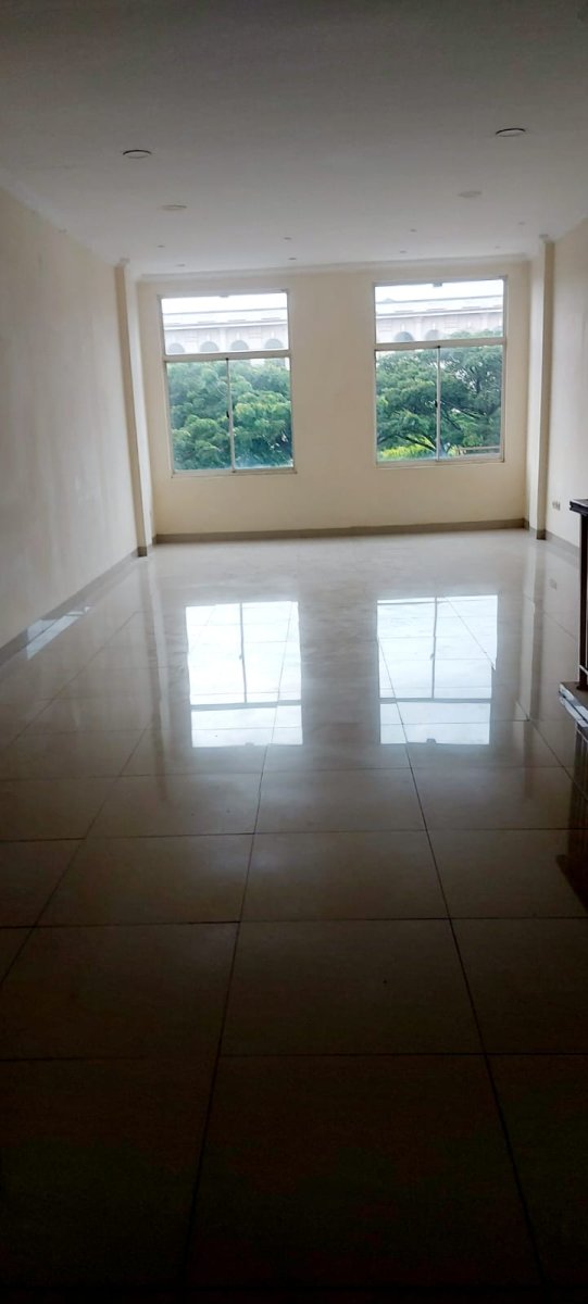 Sewa Ruko 4 Lantai di Green Lake City Cipondoh Tangerang GN - Foto 3