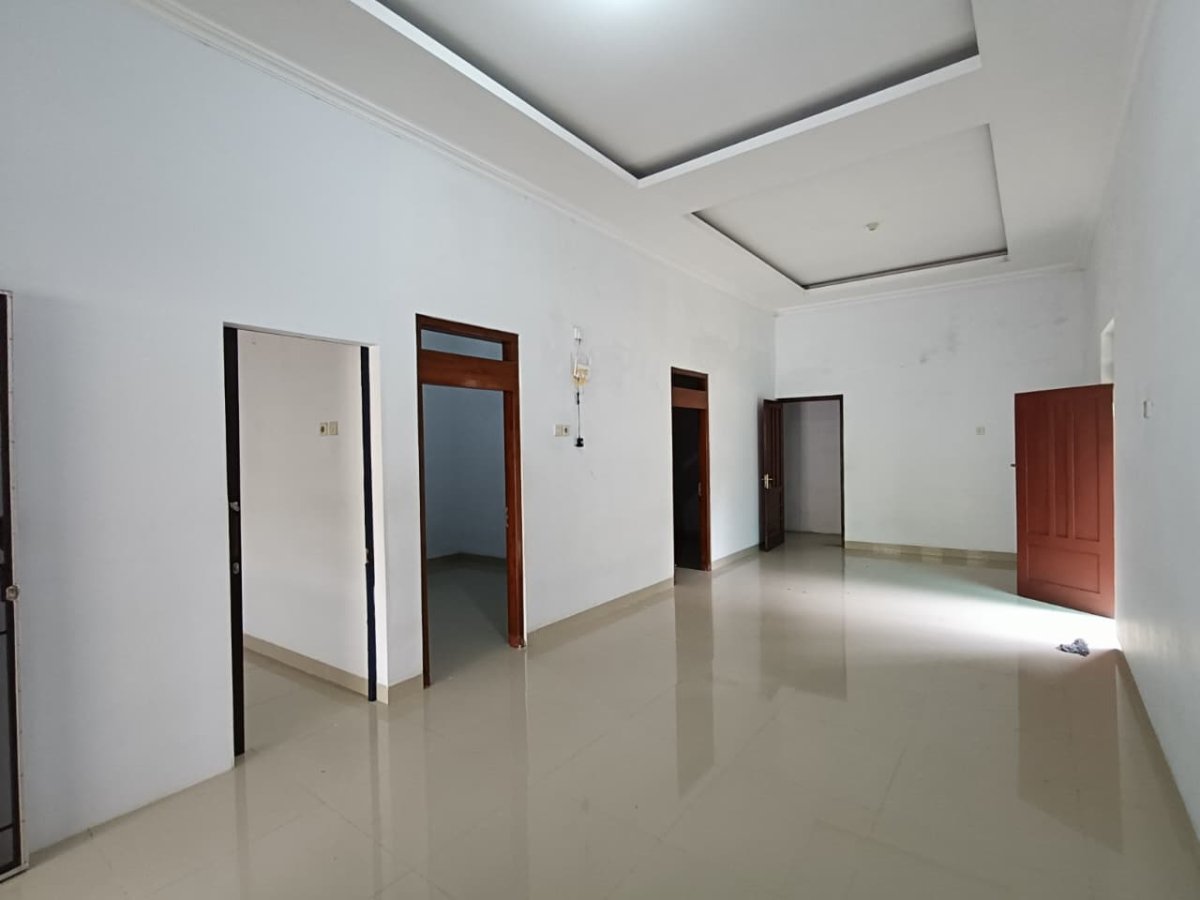 Disewakan Rumah Siap Pakai, Lokasi di Paulan, Colomadu - Foto 3