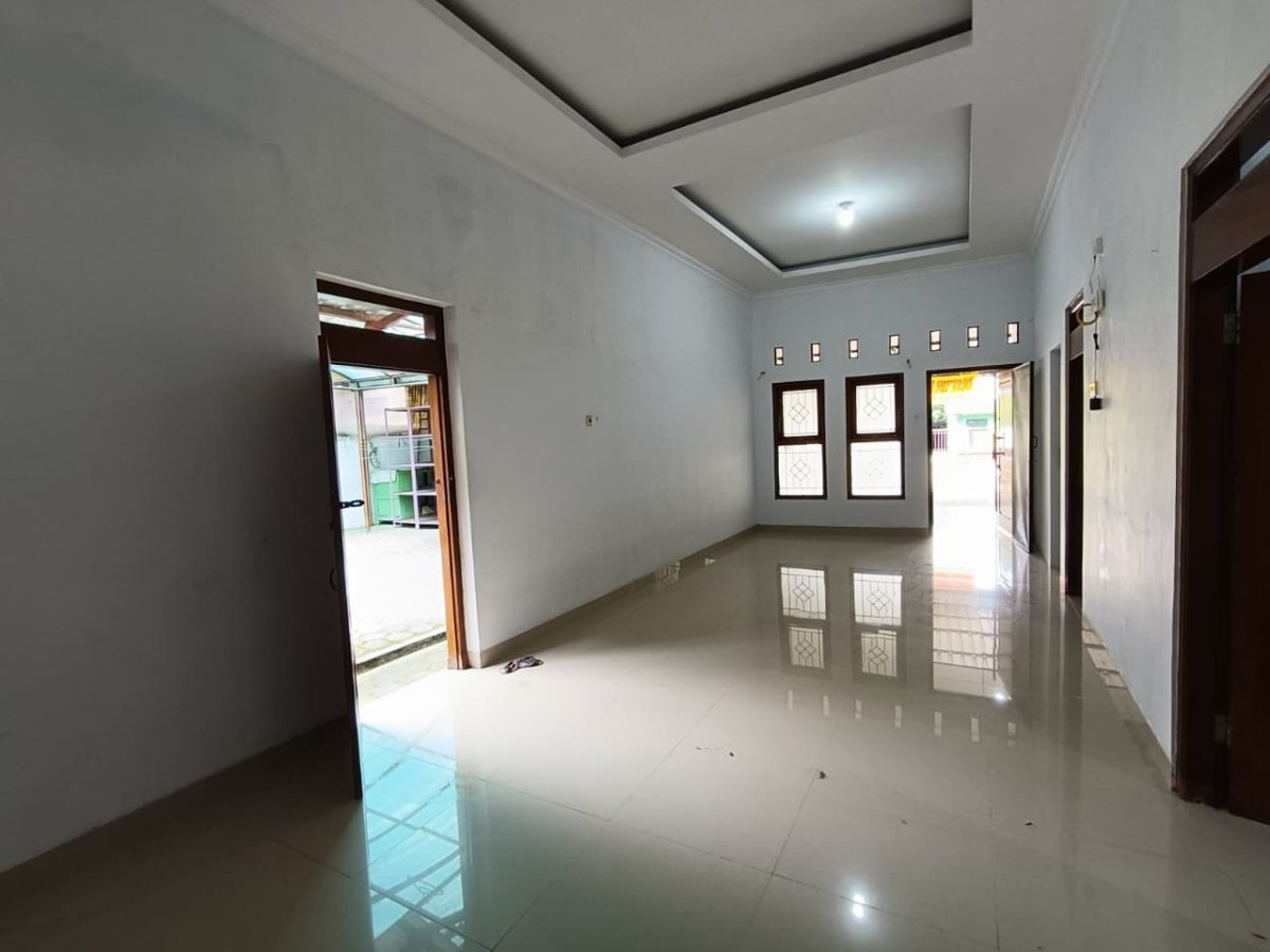 Disewakan Rumah Siap Pakai, Lokasi di Paulan, Colomadu - Foto 4