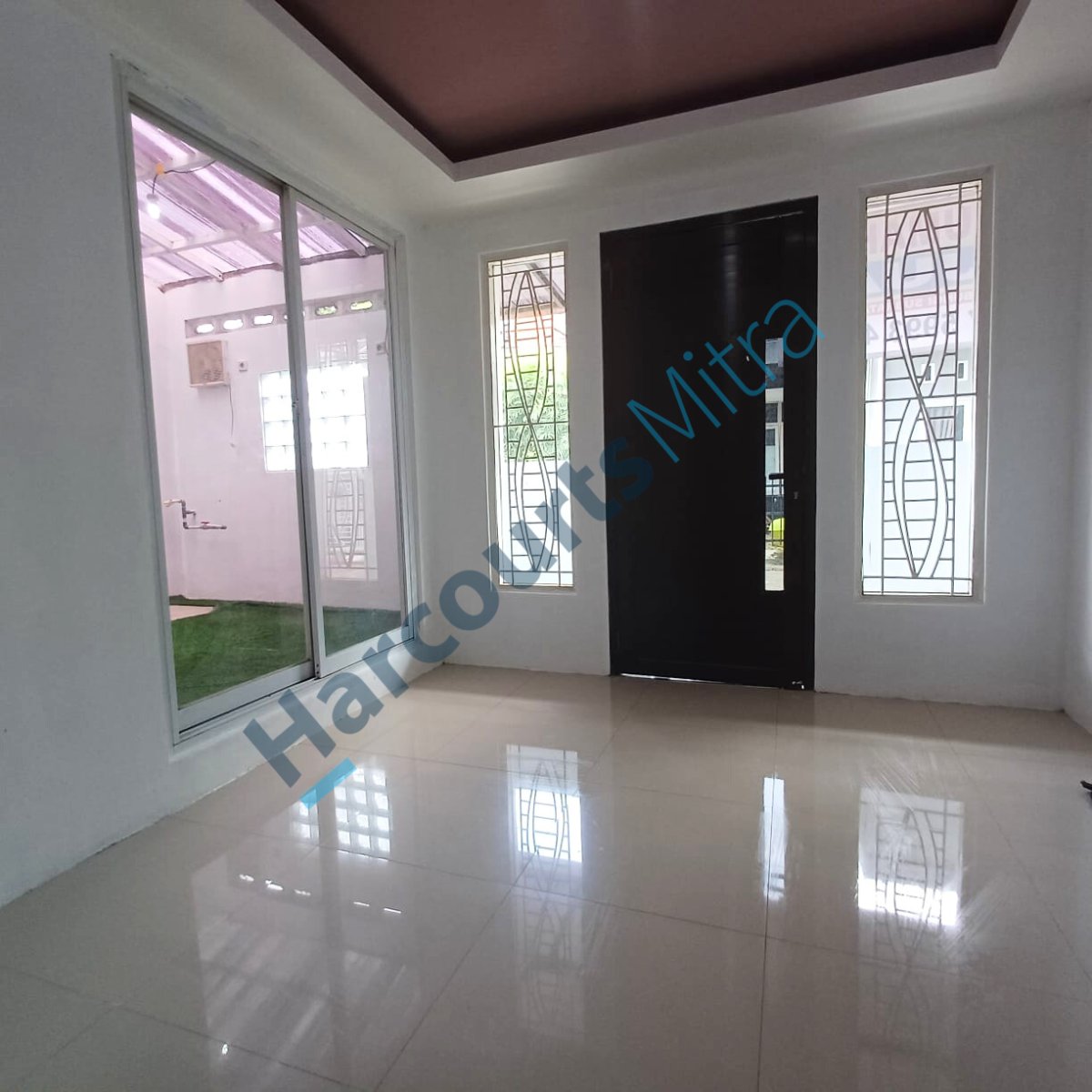 Rumah Terawat LT 160 LB 140 di Bukit Kencana Residence, Bebas Banjir - Foto 2
