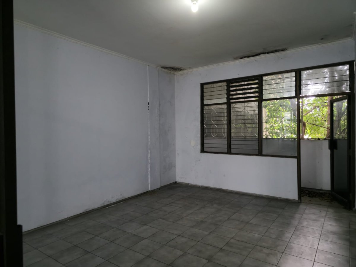 Ruko 2 Lantai Strategis di Jl. Ir. Soekarno Solo Baru - Foto 6