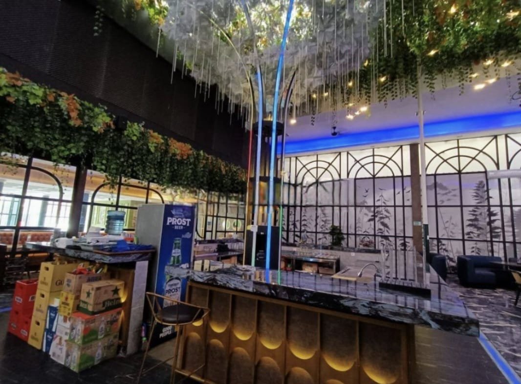 Ruang Usaha Mewah Strategis di Setabelan, Banjarsari Solo, Eks Besto dan bar - Foto 8