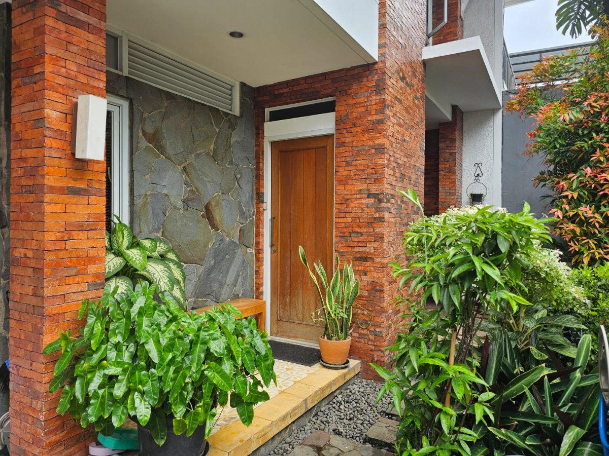 Dijual rumah di Calista Permata Bintaro Tangerang Selatan - Foto 4