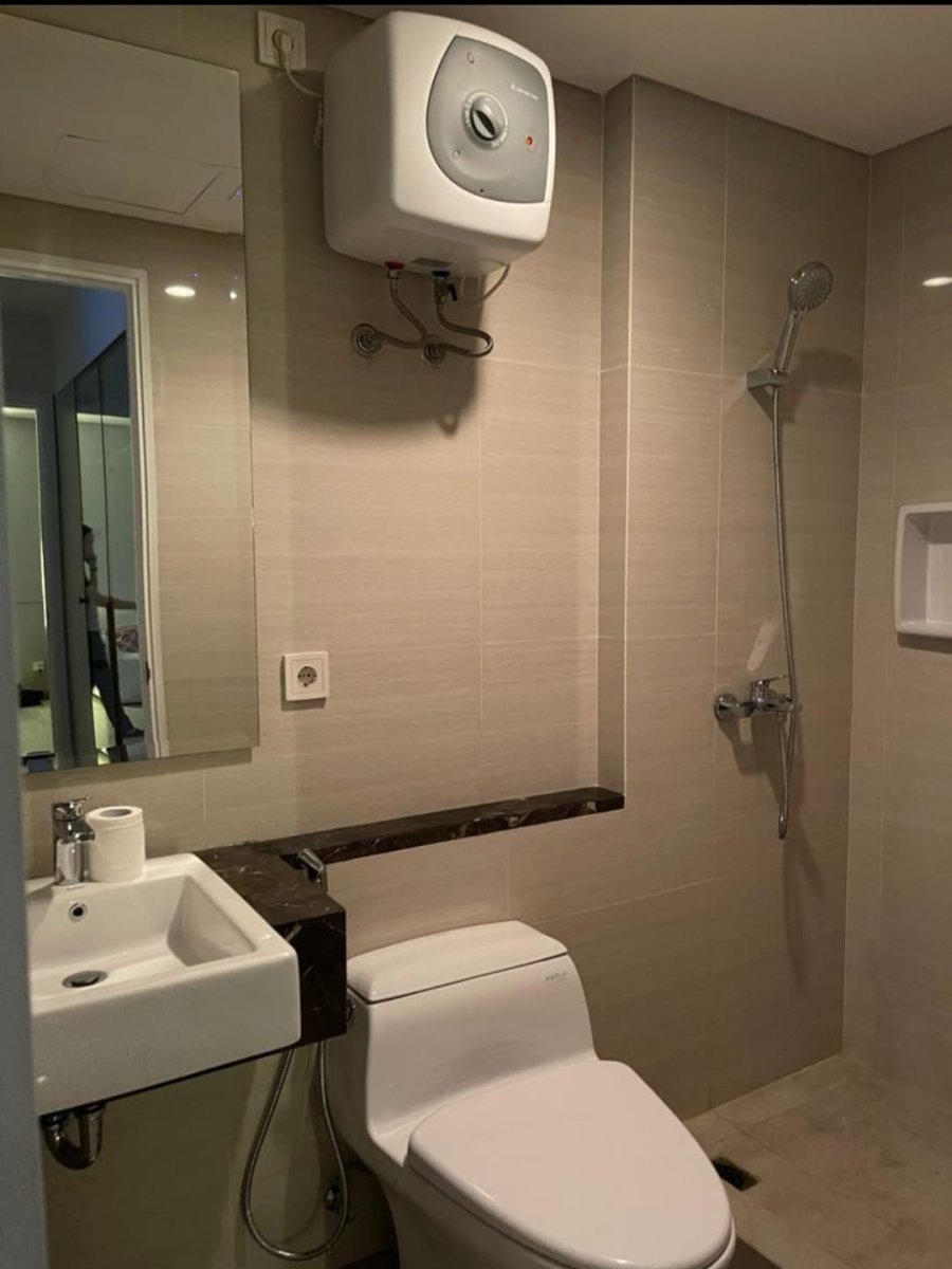 DISEWAKAN, APARTMENT PREMIUM FULLY FURNISHED, BEDROOM 2+1, GRAND MEDISON CENTRAL PARK, JAKARTA BARAT - Foto 12