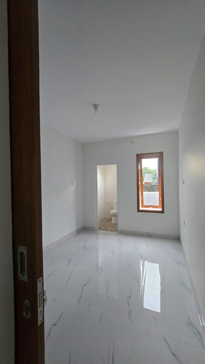 Rumah Baru Murah Siap Pakai di Sumber, Banjarsari, Solo - Foto 4